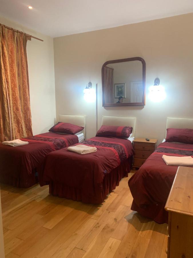 The Dharma Lodge Енфілд Екстер'єр фото