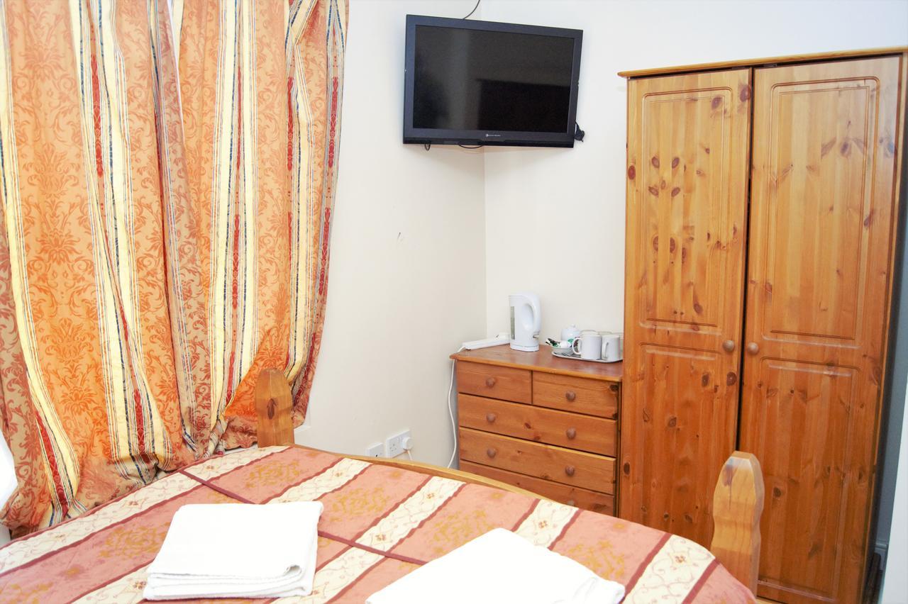 The Dharma Lodge Енфілд Екстер'єр фото